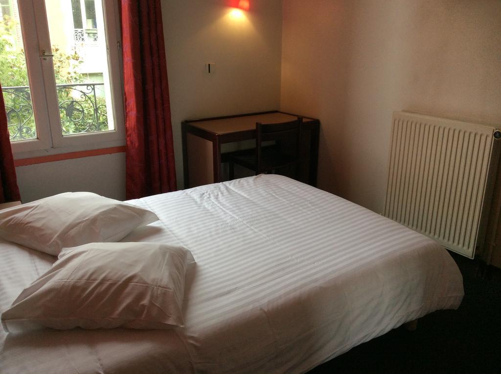 Hotel De La Place Malakoff Zimmer foto